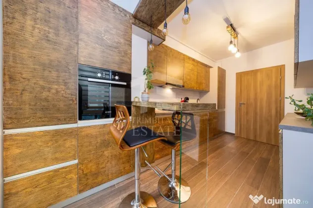 Tractorul Coresi-Apartament 2 camere+parcare subterana - Brasov (Brasov)