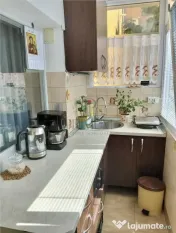 Dambovita, apartament 2 camere, etaj 2, centrala proprie