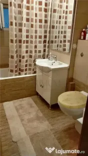 Dambovita, apartament 2 camere, etaj 2, centrala proprie