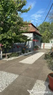 Afacere la Cheie / Centru de Batrani 30 de Camere / Lenauhei 
