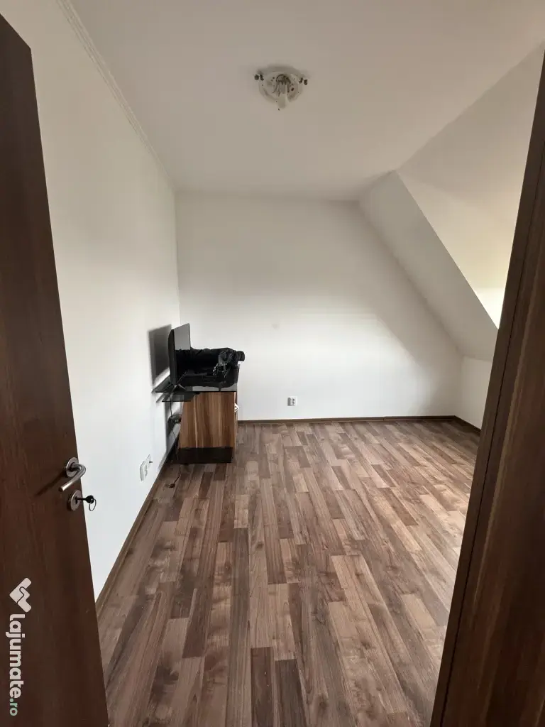 🏡 Apartament 3 camere de vânzare – Timișoara, zona Lipovei