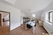 FILM 3D! Resedinta de exceptie, in pretiosul areal Bunloc, 