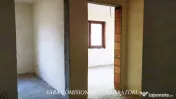 OLANESTI VILA CU TEREN GENEROS 