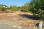 Teren intravilan 775 mp Călugăreni, Arad asfalt, utilități, 7 min. de Arad și A1 