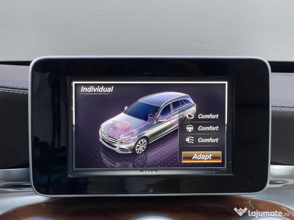 Vând Mercedes Benz C300 hybrid