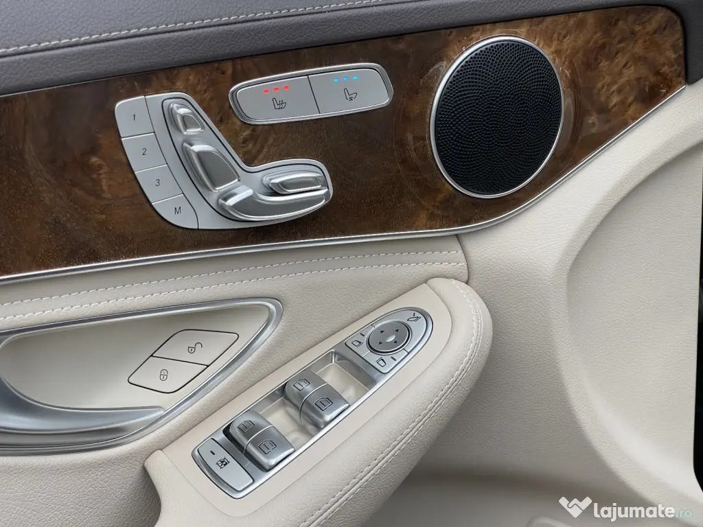 Vând Mercedes Benz C300 hybrid