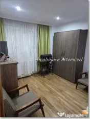 Apartament 3 camere decomandate zona Dacia 