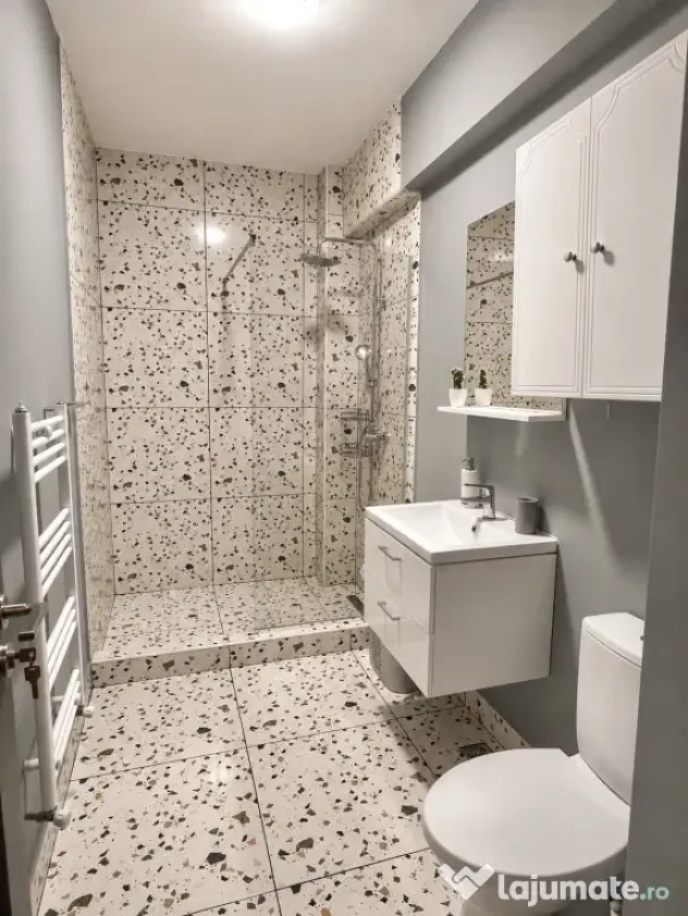Inchiriez Studio Premium Mamaia Nord - Mamaia Sat (Constanta)