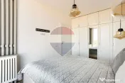 Apartament cu 2 camere de inchiriat la Arad Plaza + loc d...