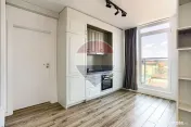 Apartament cu 2 camere de inchiriat la Arad Plaza + loc d...