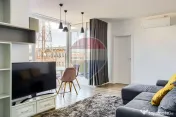 Apartament cu 2 camere de inchiriat la Arad Plaza + loc d...