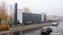 Chirie- Spatiul Industrial/ Depozit 1800mp - Teren 5800 m...