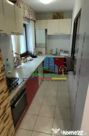 Vand apartament 2 camere 56 mp, zona Piata