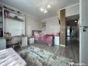 Casa lux cu afacere la cheie casa A-Frame si piscina incalzi