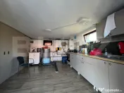 Casa lux cu afacere la cheie casa A-Frame si piscina incalzi