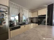 Casa lux cu afacere la cheie casa A-Frame si piscina incalzi