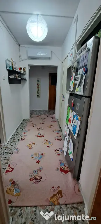 Apartament 2 camere decomandat Piata Delfinului