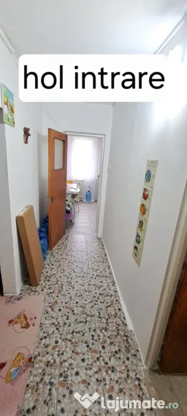 Apartament 2 camere decomandat Piata Delfinului