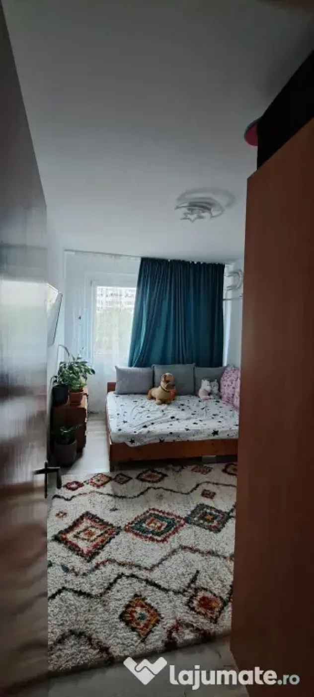 Apartament 2 camere decomandat Piata Delfinului