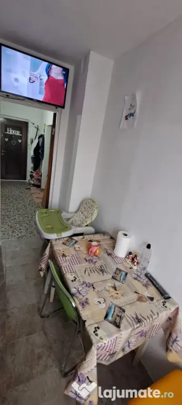 Apartament 2 camere decomandat Piata Delfinului