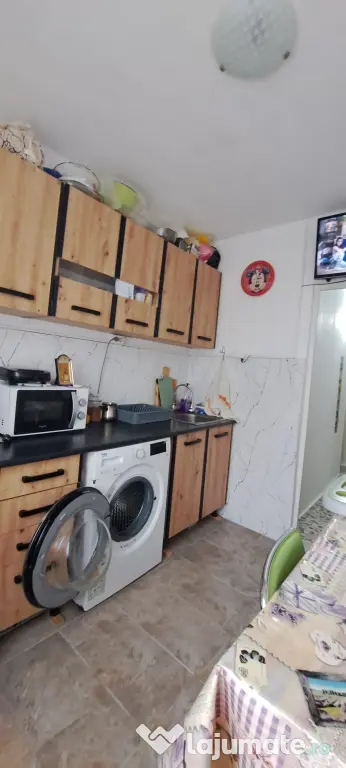 Apartament 2 camere decomandat Piata Delfinului