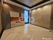 Spatiu Comercial de inchiriat- Parter cladire de Birouri- Av 