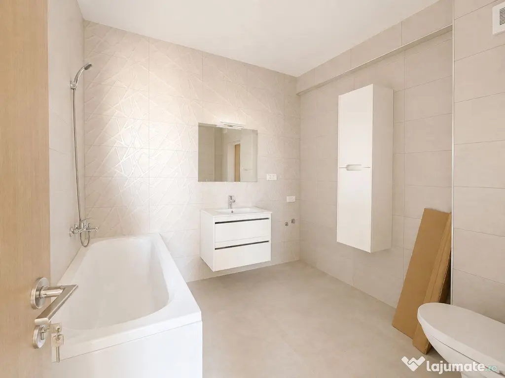 Tomis Plus | 3 camere | 2 bai | Parcare - Constanta (Constanta)