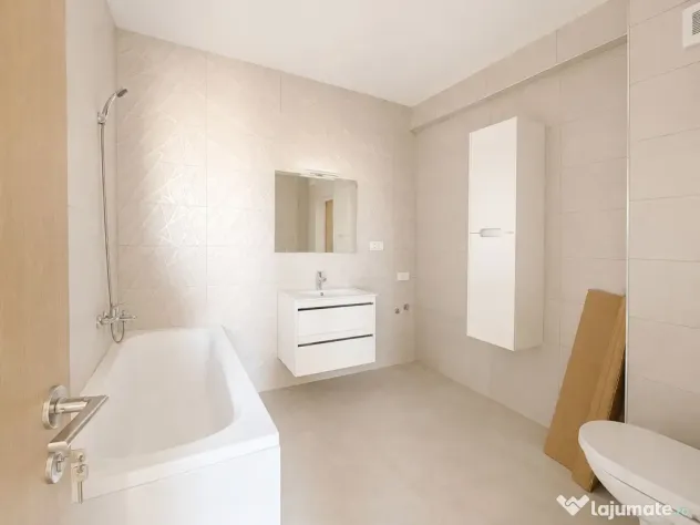 Tomis Plus | 3 camere | 2 bai | Parcare - Constanta (Constanta)