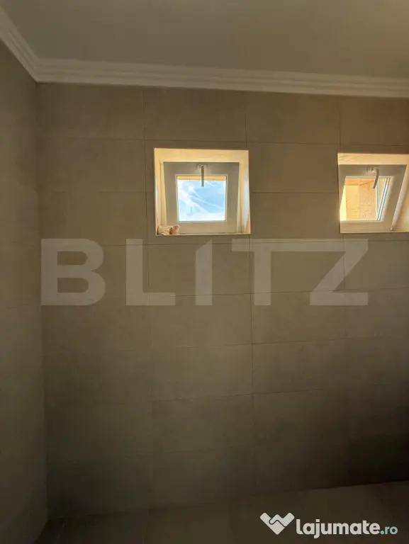 Apartament cu 4 camere, 84 mp, zona semicentrală - Satu Mare (Satu-Mare)
