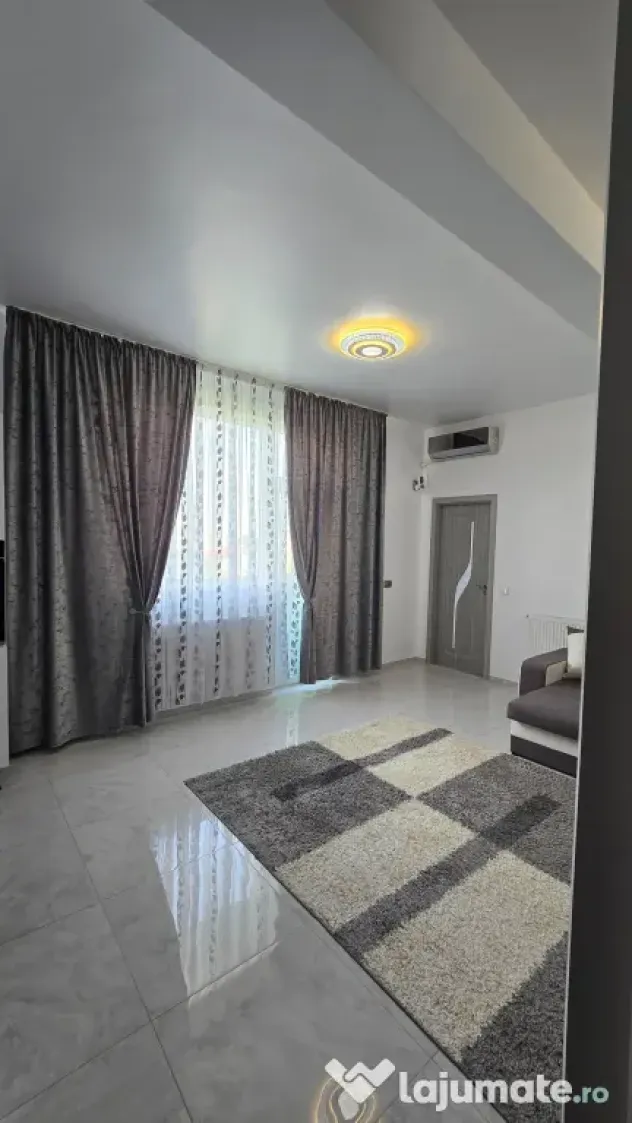 Vand apartament premium cu 3 camere cu terasa si loc de parcare