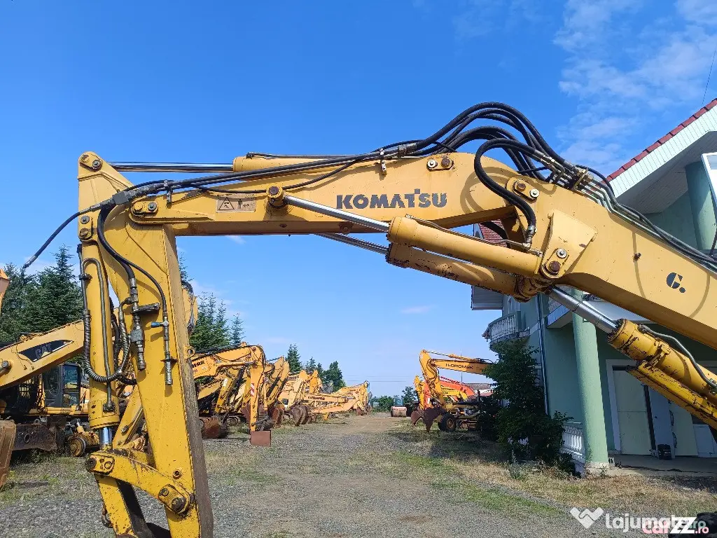 Excavator pe roți Komatsu PW110R, 12 Tone, 2010 - Negresti Oas (Satu-Mare)