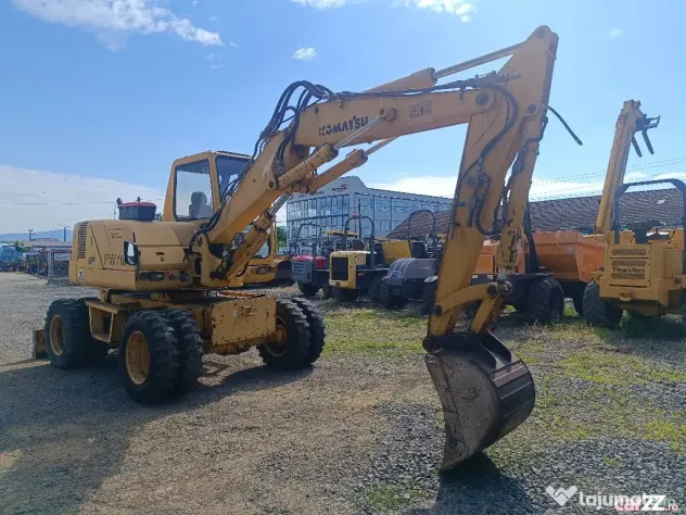 Excavator pe roți Komatsu PW110R, 12 Tone, 2010 - Negresti Oas (Satu-Mare)