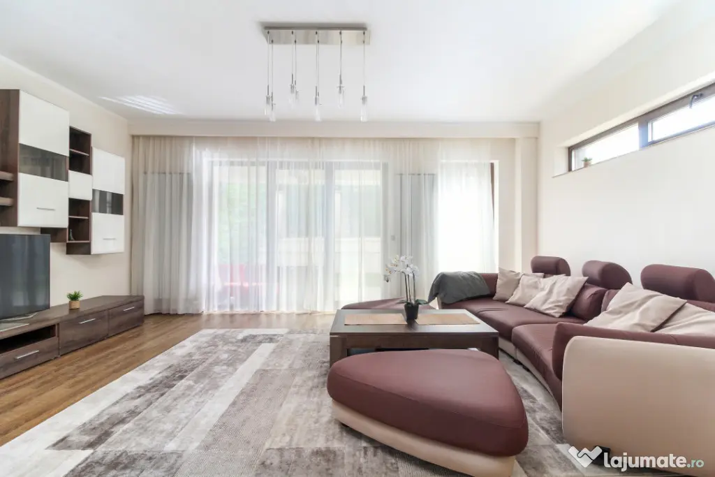 Casa LA CHEIE cu 5 camere si 4 bai, Buna Ziua, 200 mp, zona - Cluj-Napoca (Cluj)