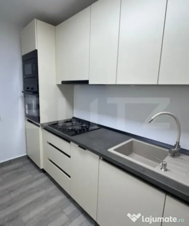 Apartament modern cu 4 camere, în zona Cornișa Et 2 din 4 - Targu Mures (Mures)