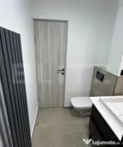 Apartament modern cu 4 camere, în zona Cornișa Et 2 din 4 
