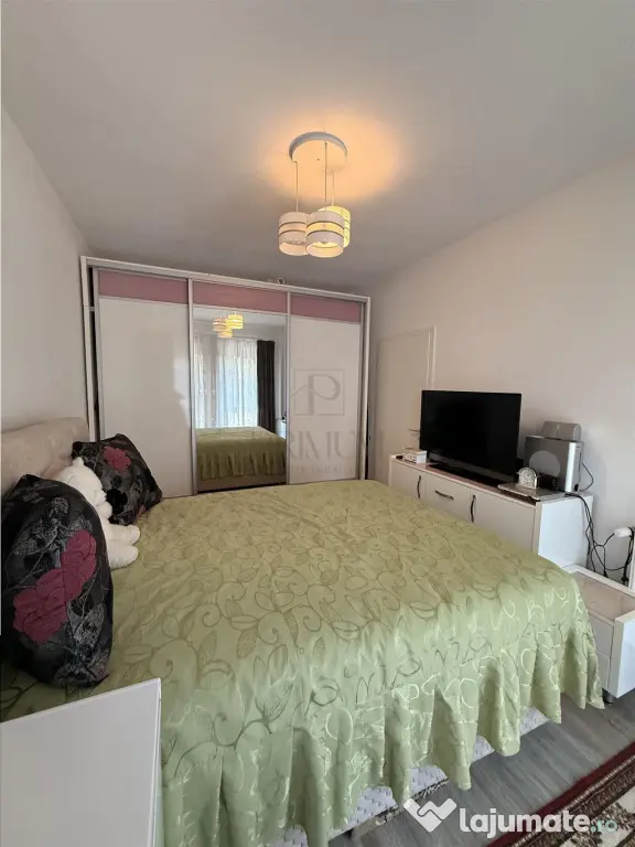 GIROC - APARTAMENT 2 CAMERE - etaj 1, lift, centrala proprie - Giroc (Timis)