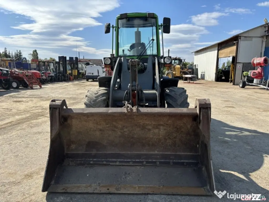 Încărcător frontal JCB 409 ZX, 2003, 6,0 tone - Negresti Oas (Satu-Mare)