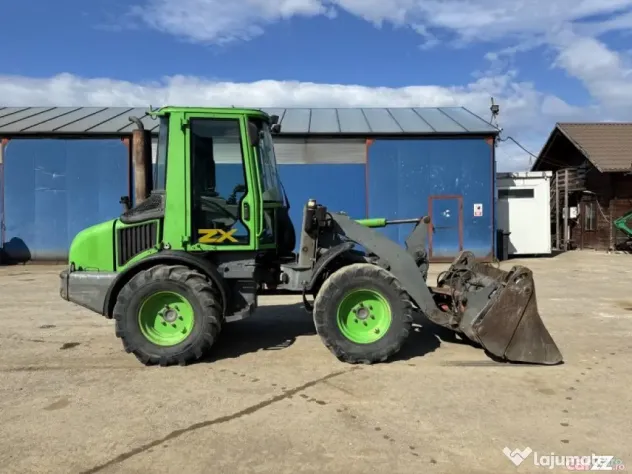 Încărcător frontal JCB 409 ZX, 2003, 6,0 tone - Negresti Oas (Satu-Mare)