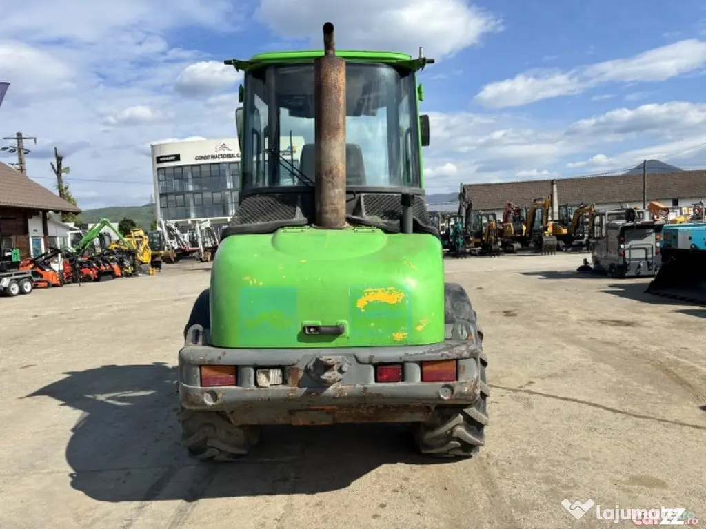 Încărcător frontal JCB 409 ZX, 2003, 6,0 tone - Negresti Oas (Satu-Mare)