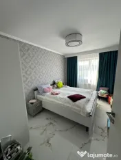 Apartament de vanzare , semidecomandat 56 mp ,3 camere zona