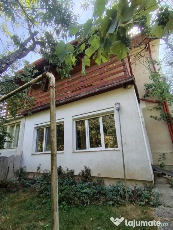 Casă tip duplex de vânzare Baia Mare, zona Săsar - Baia Mare (Maramures)