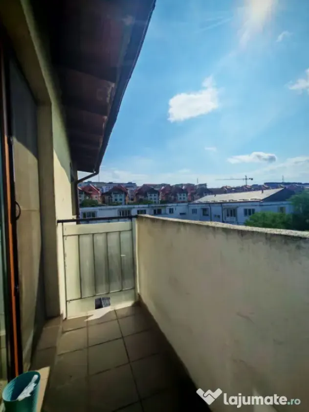Apartament 1 camere 34.7 mp+balcon 8,48mp zona Eroilor - Baciu (Cluj)