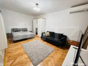 Studio spatios de 45 mp, mobilat modern, zona centrala