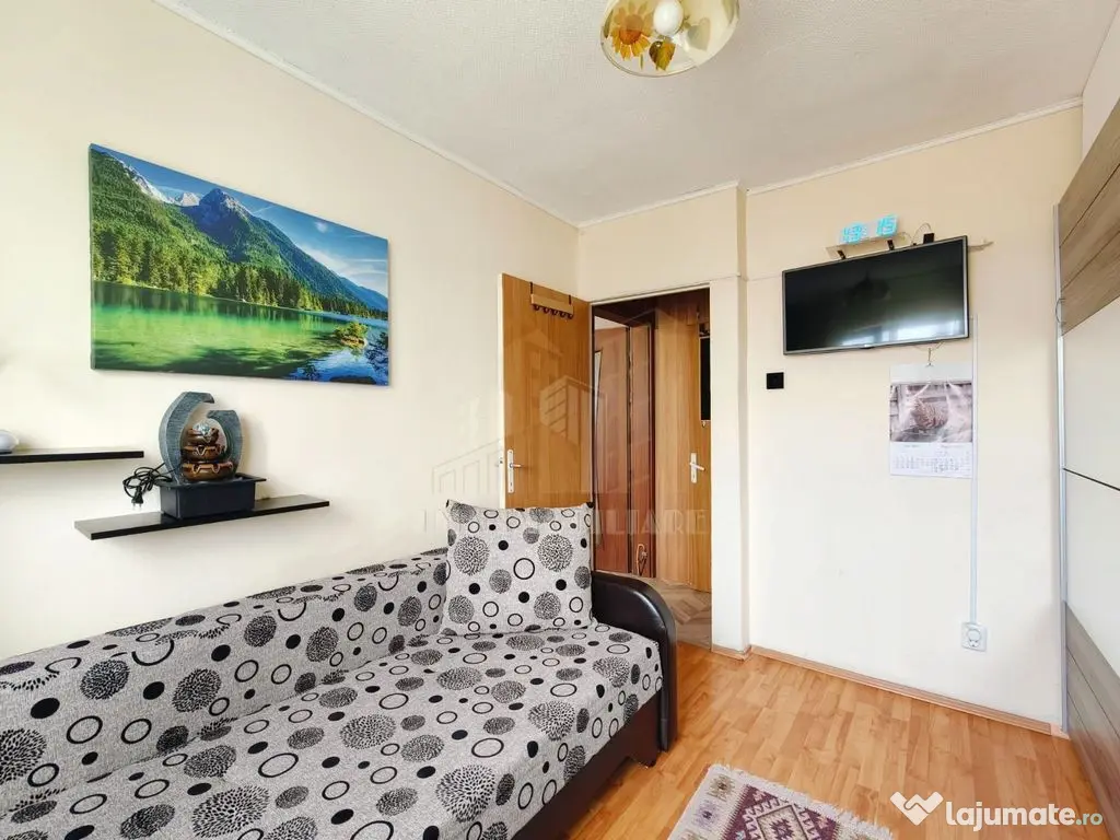 Apartament 3 camere Florilor Brasov - Brasov (Brasov)