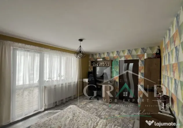 3 CAMERE | 62,4 MP | 2 BECIURI | BALCON ÎNCHIS | MĂNĂȘTU - Cluj-Napoca (Cluj)
