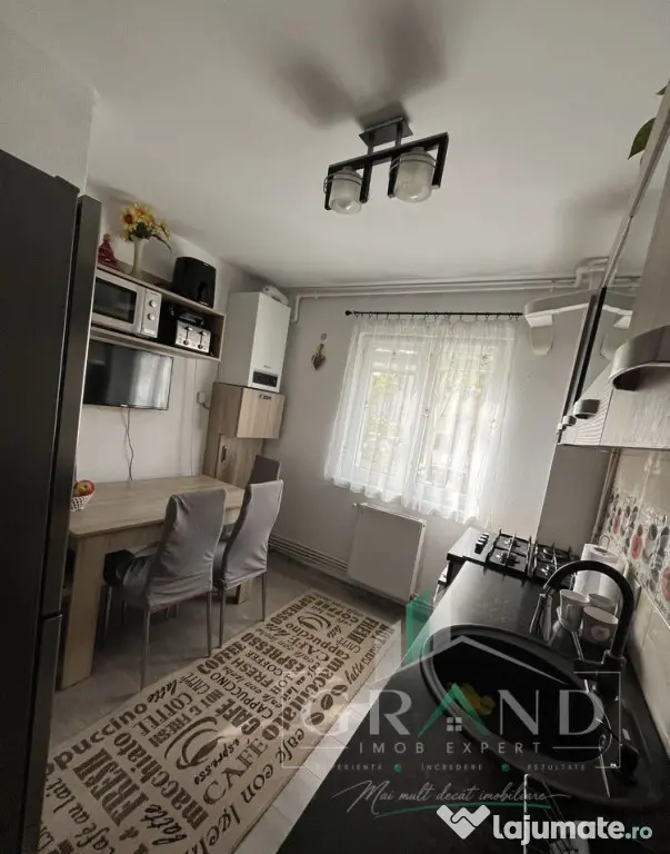 3 CAMERE | 62,4 MP | 2 BECIURI | BALCON ÎNCHIS | MĂNĂȘTU - Cluj-Napoca (Cluj)
