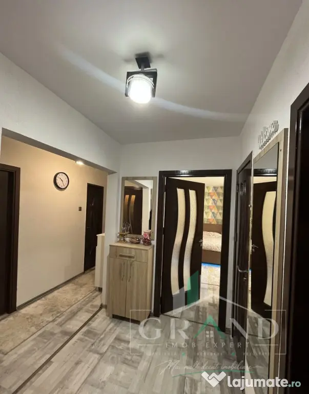 3 CAMERE | 62,4 MP | 2 BECIURI | BALCON ÎNCHIS | MĂNĂȘTU - Cluj-Napoca (Cluj)