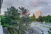 DE INCHIRIAT Apartament 2 camere B- dul Victoriei 4, etaj... 