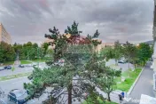 DE INCHIRIAT Apartament 2 camere B- dul Victoriei 4, etaj... 