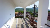 VILA LA CHEIE, ZONA FOARTE FRUMOASA 